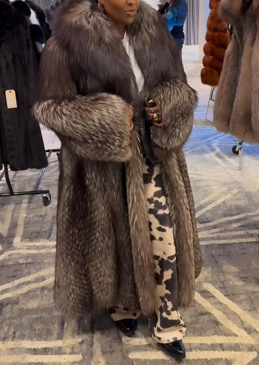 Amazingly warm eco-friendly fur coat